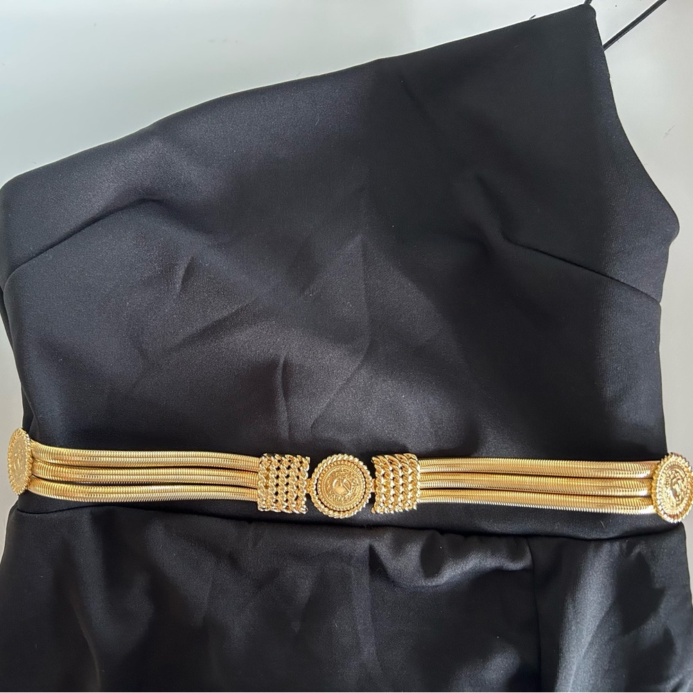 St. John Gold Vintage-Inspired Belt